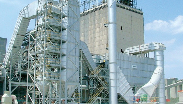 Cement dust collector